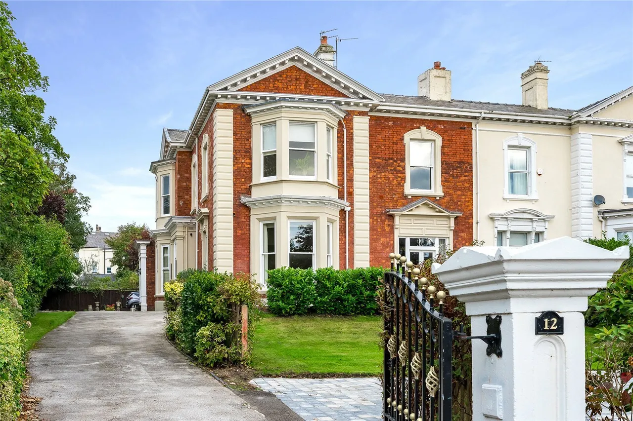 3 bed property for sale, Westcliffe Road, Southport, PR8