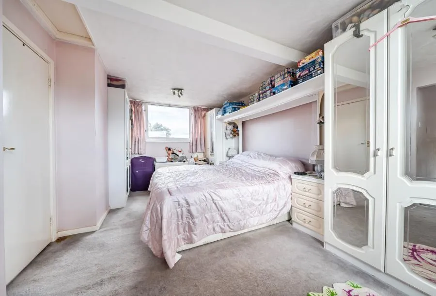 Bolters Road South, Horley, RH6, photo 26