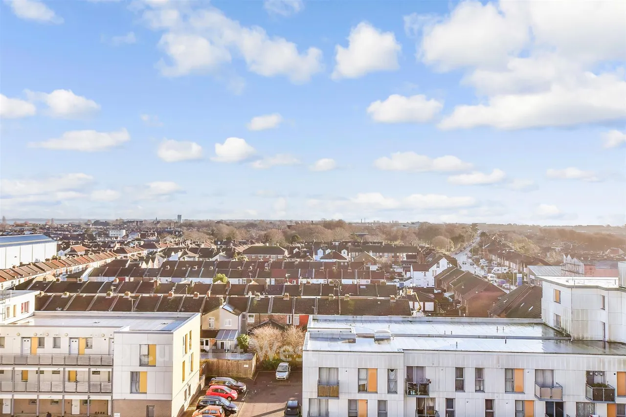 Fratton Way, Southsea, PO4, photo 9