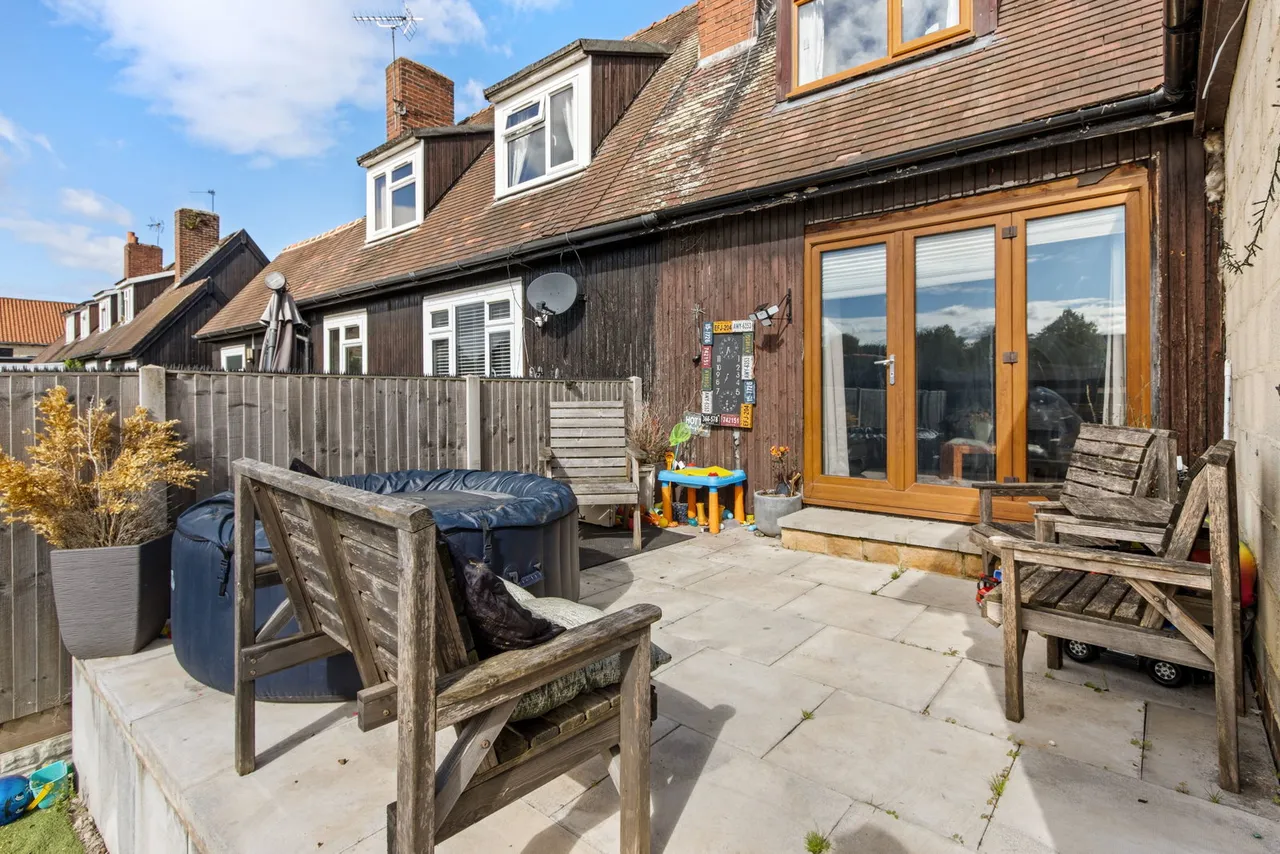 Saxton Lane, Tadcaster, photo 22