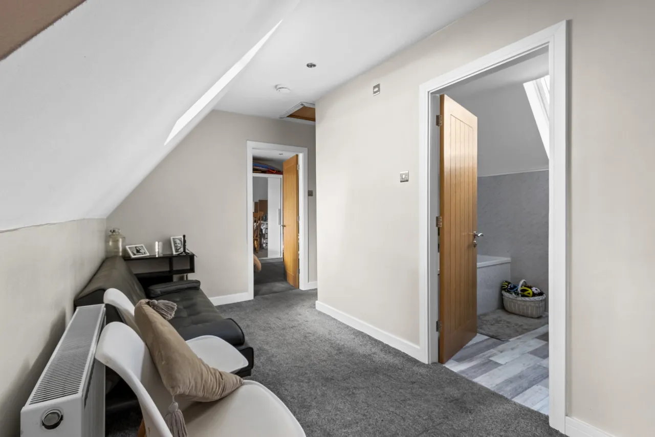 Saxton Lane, Tadcaster, photo 15
