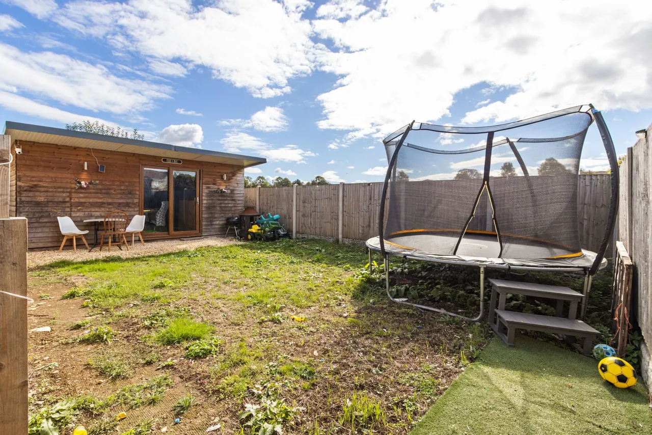 Saxton Lane, Tadcaster, photo 23