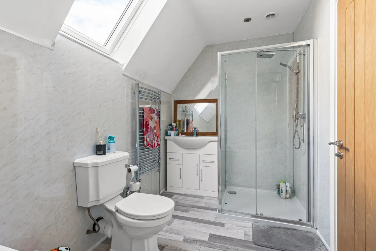 Saxton Lane, Tadcaster, photo 17