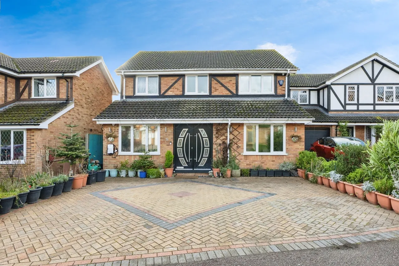 5 bed house for sale — Skelmerdale Way, Earley, READING