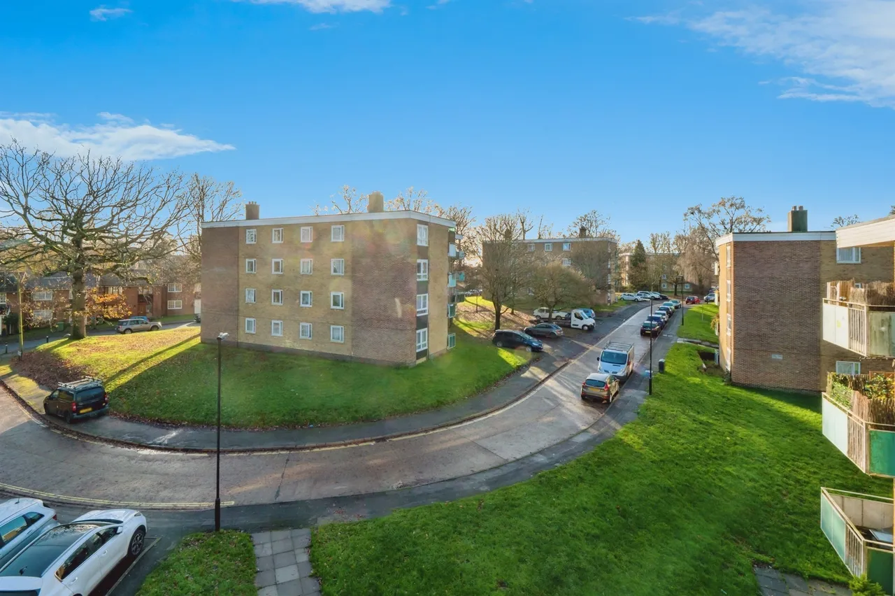Linford Crescent, Southampton, SO16, photo 13