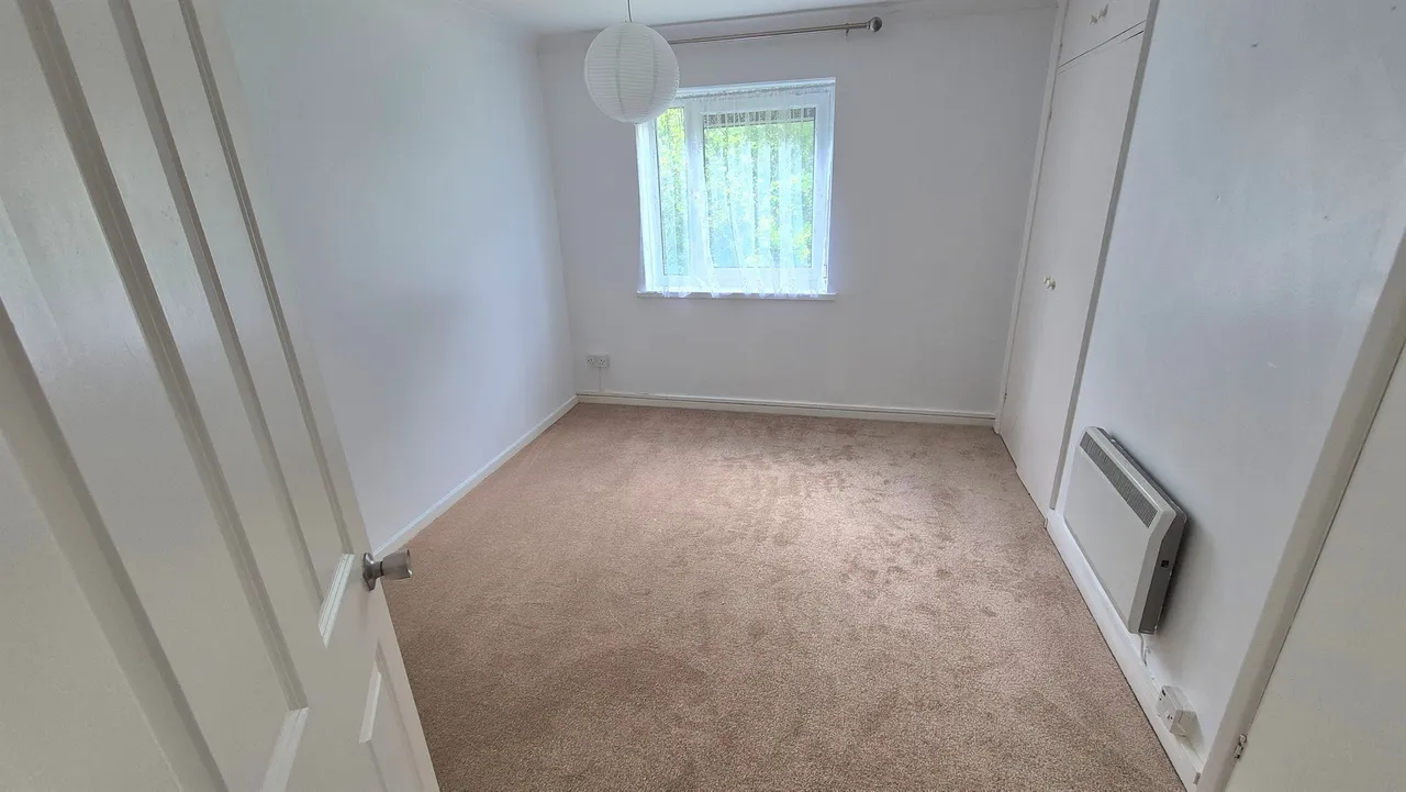 Linford Crescent, Southampton, SO16, photo 6