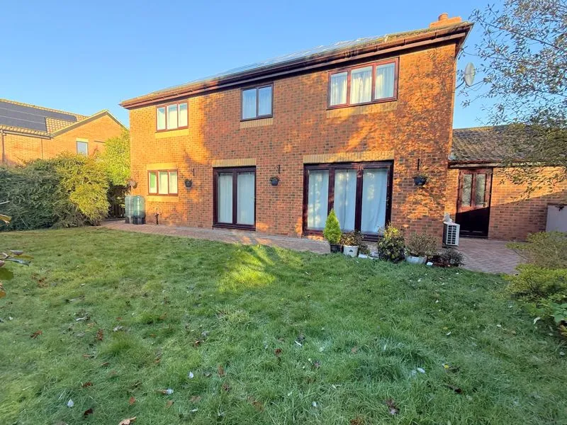 Paxton Crescent, Shenley Lodge, MK5, photo 19