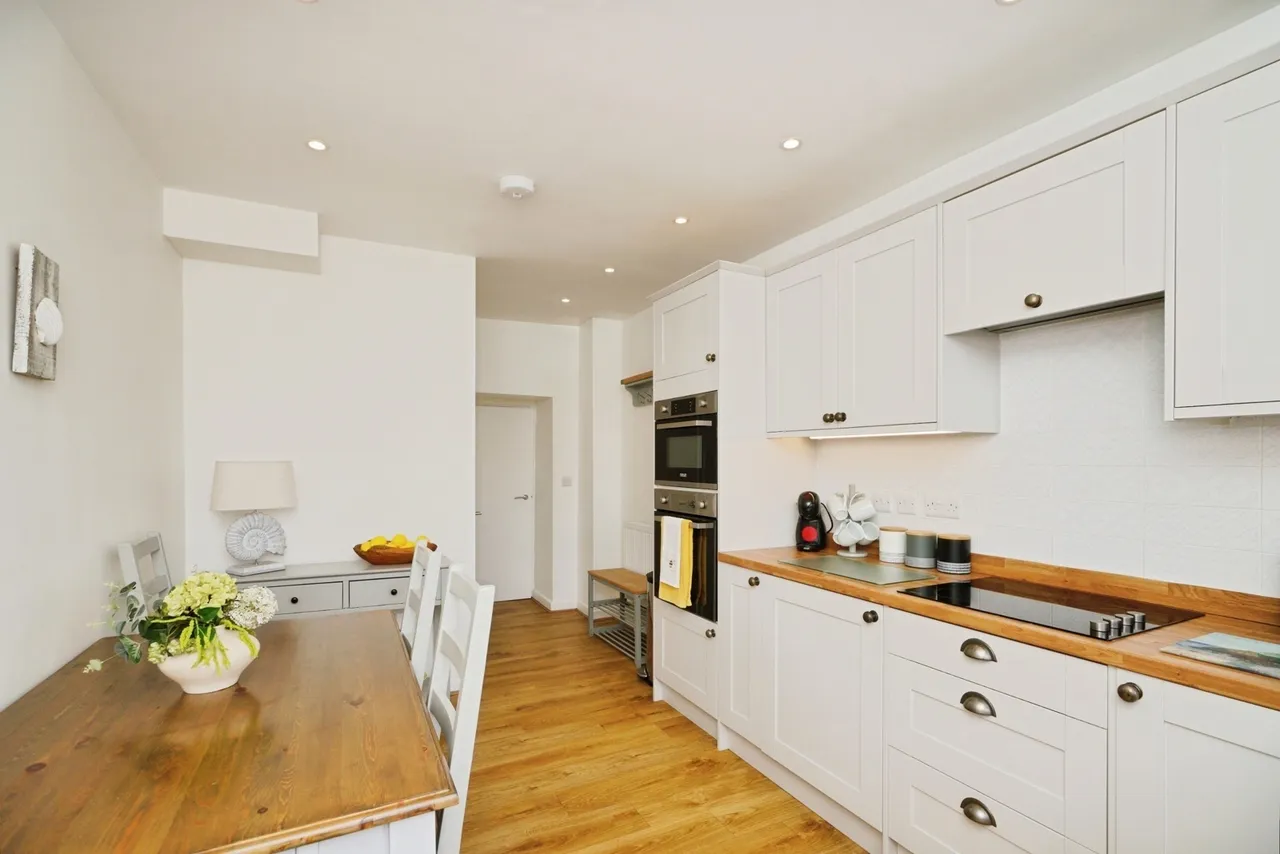 High Street, Criccieth, LL52, photo 16