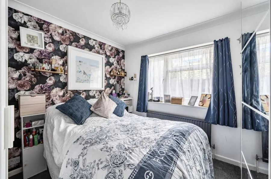 Galsworthy Drive, Caversham, RG4, photo 6