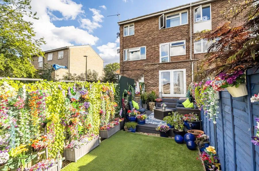 Galsworthy Drive, Caversham, RG4, photo 14