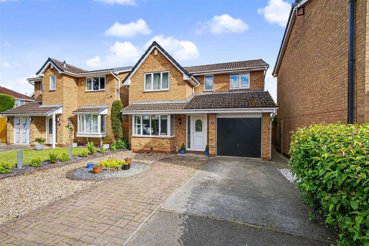 4 bed house for sale, Naseby Drive, Long Eaton, NG10