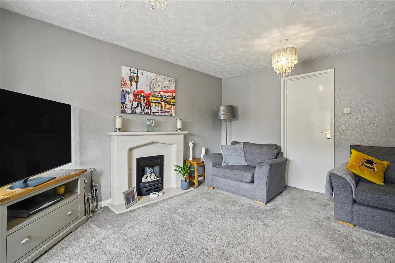 Naseby Drive, Long Eaton, NG10, photo 2