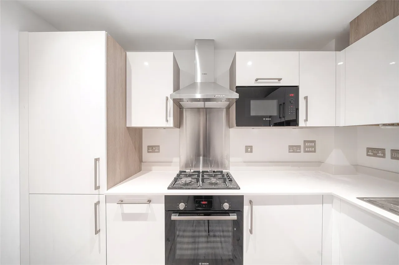 Ardmore Place, 162-164 Hartfield Road, Wimbledon, London, SW19, photo 2