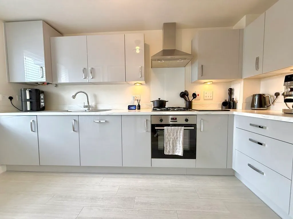 Betony Meadow, Linmere LU5 7AJ, photo 4