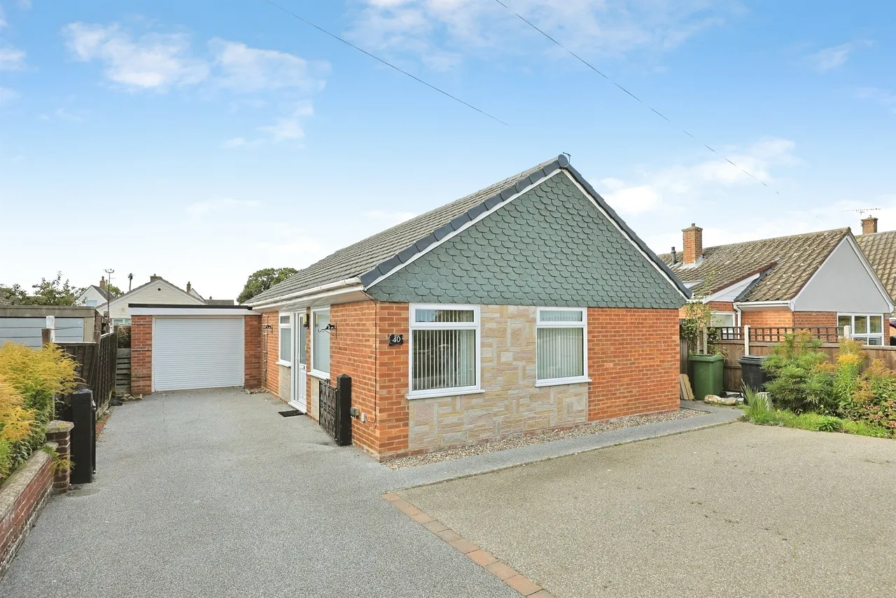 3 bed house for sale, Tuttles Lane West, Wymondham, NR18