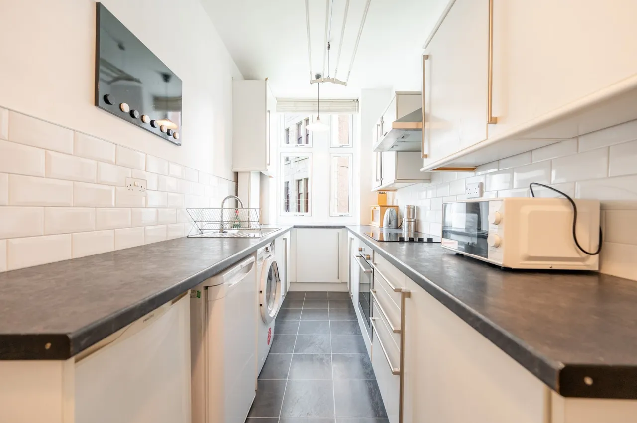Amisfield Street, Glasgow, G20, photo 8