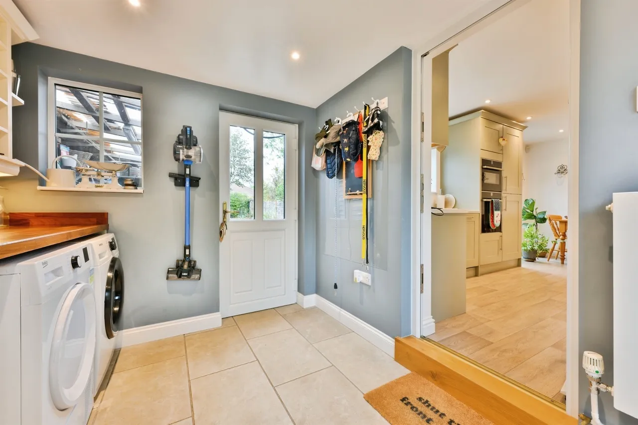 Parkway, Welwyn Garden City, photo 10
