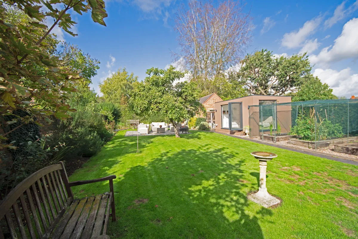 Victoria Avenue, Droitwich, WR9, photo 23