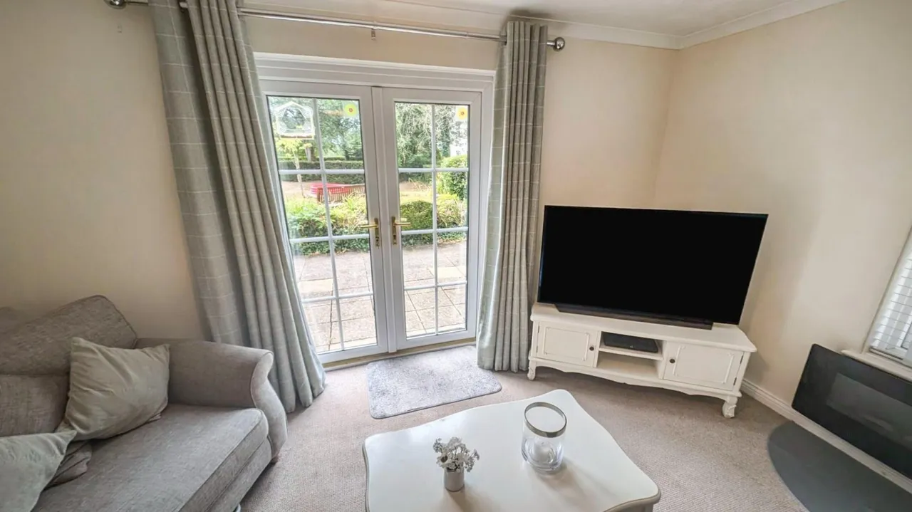 Gravel Hill Road, Yate, BS37, photo 9