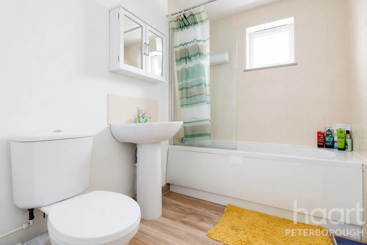 Misterton Court, Peterborough, PE2, photo 6