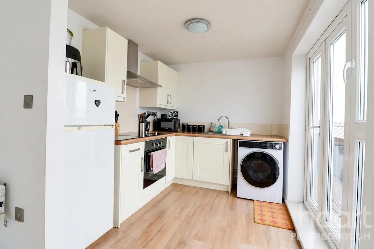 Misterton Court, Peterborough, PE2, photo 4