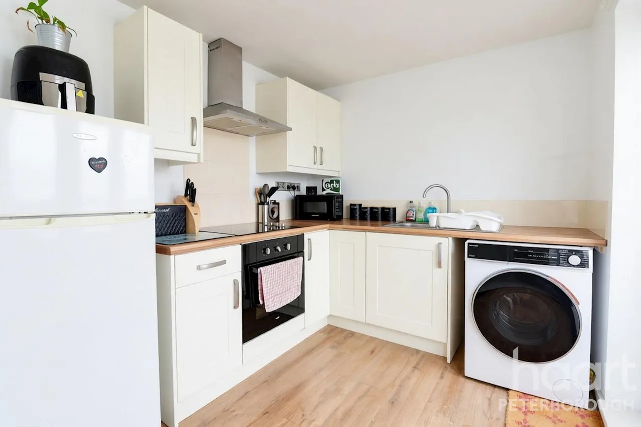 Misterton Court, Peterborough, PE2, photo 5