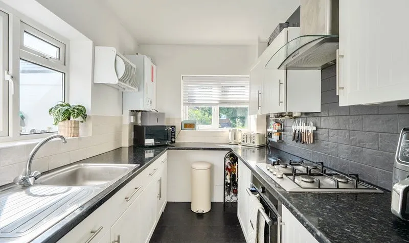 Manor Green Road, Epsom, KT19, photo 9