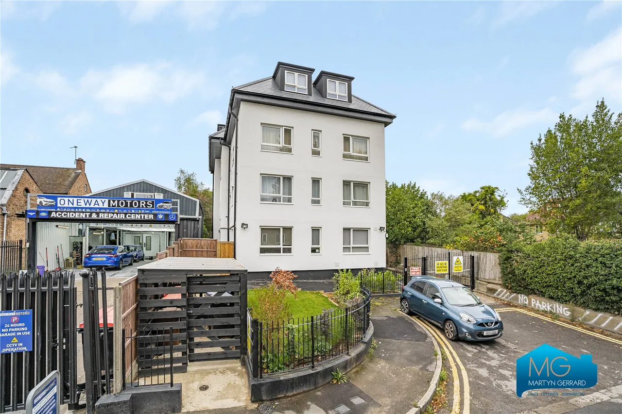 Gruneisen Road, London, N3, photo 14