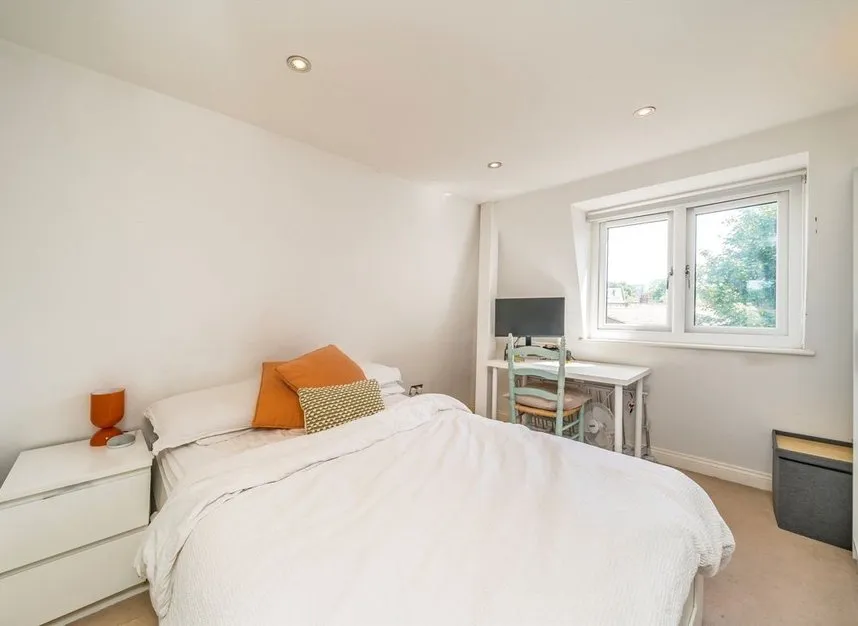 Skelgill Road, Putney, SW15, photo 5