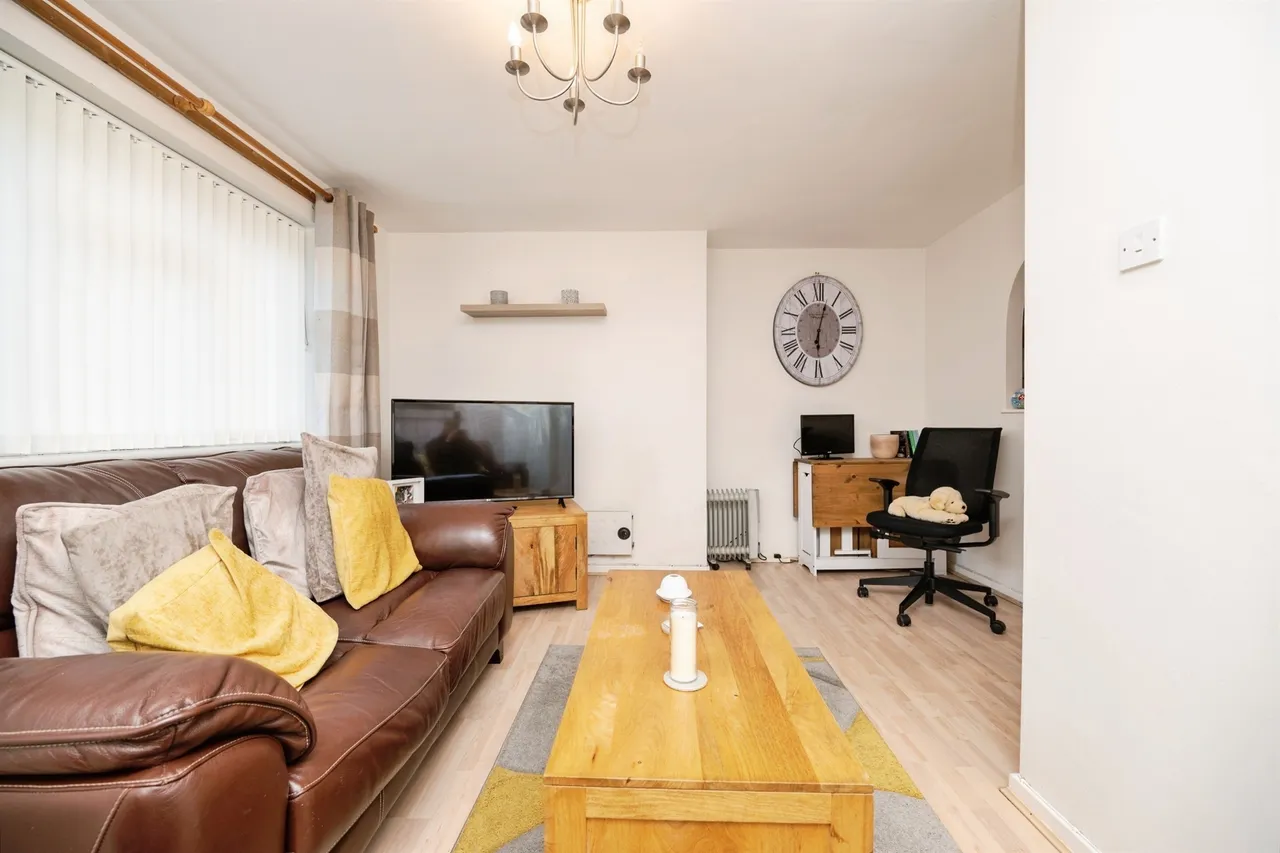 Ely Close, Rowley Regis, B65, photo 5