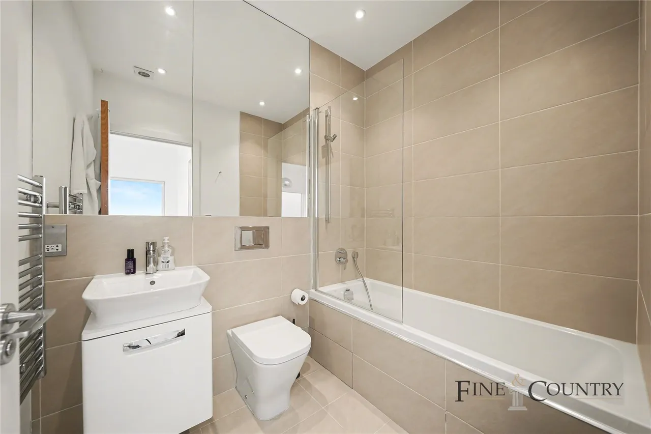 Treetop Mews, London, photo 10