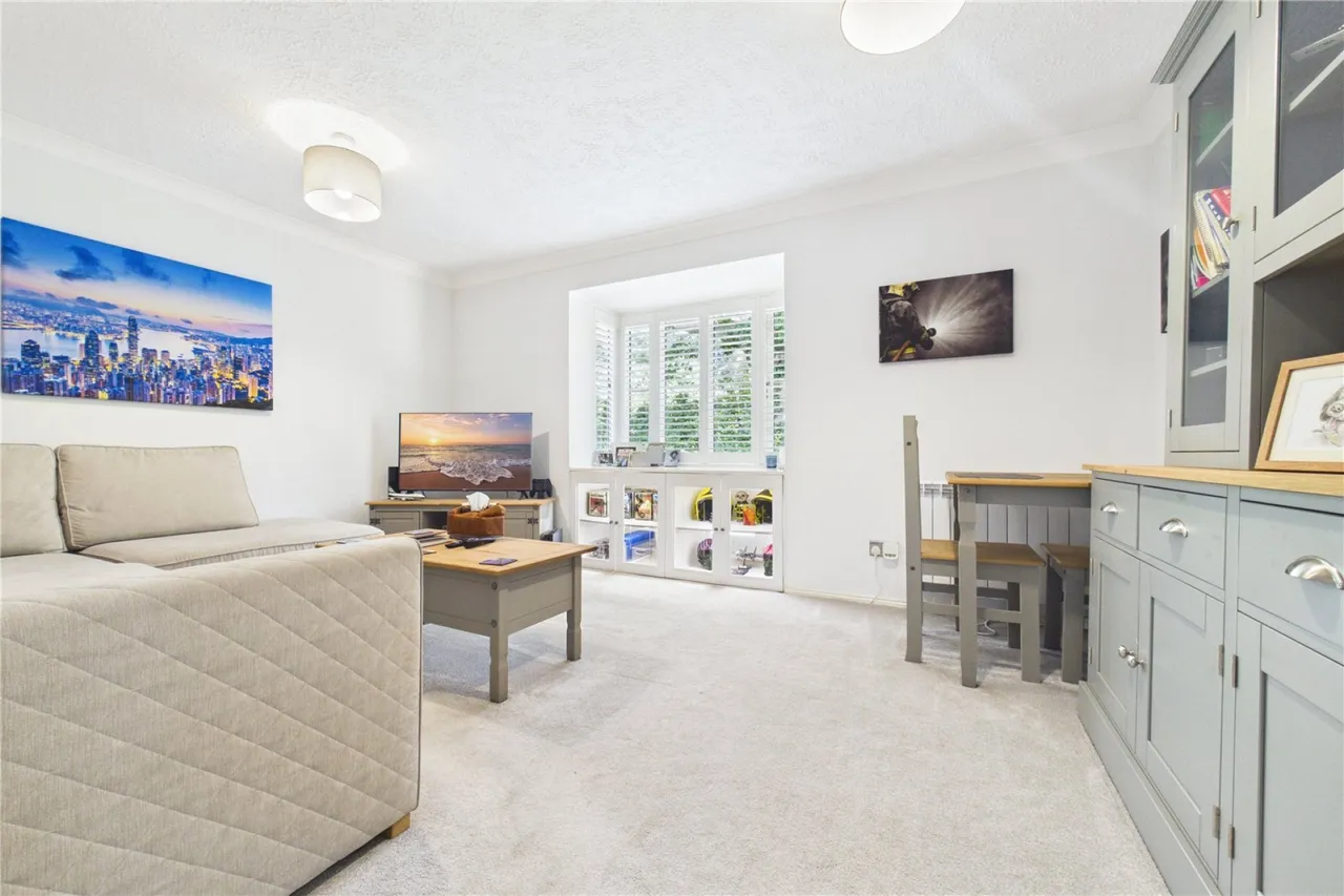 2 bed flat for sale, Groves Lea, Mortimer, RG7