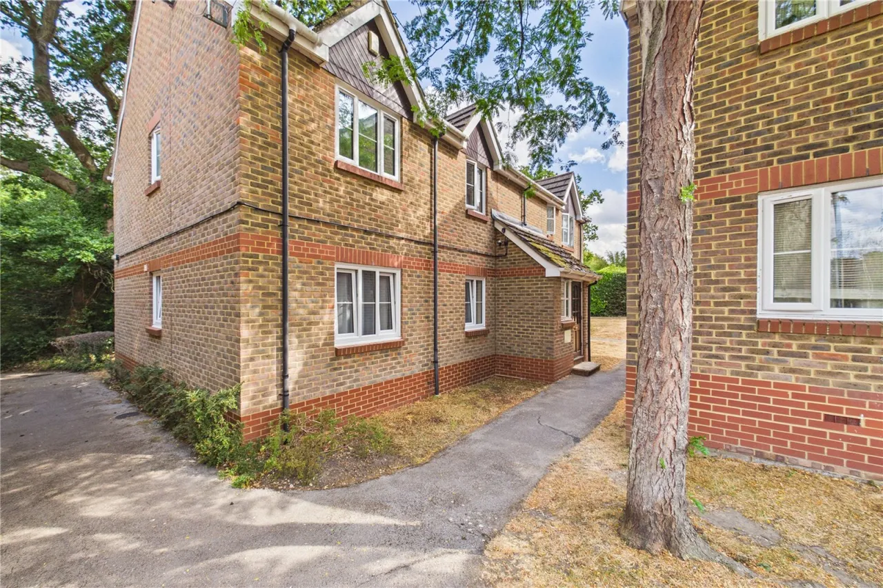 Groves Lea, Mortimer, RG7, photo 8