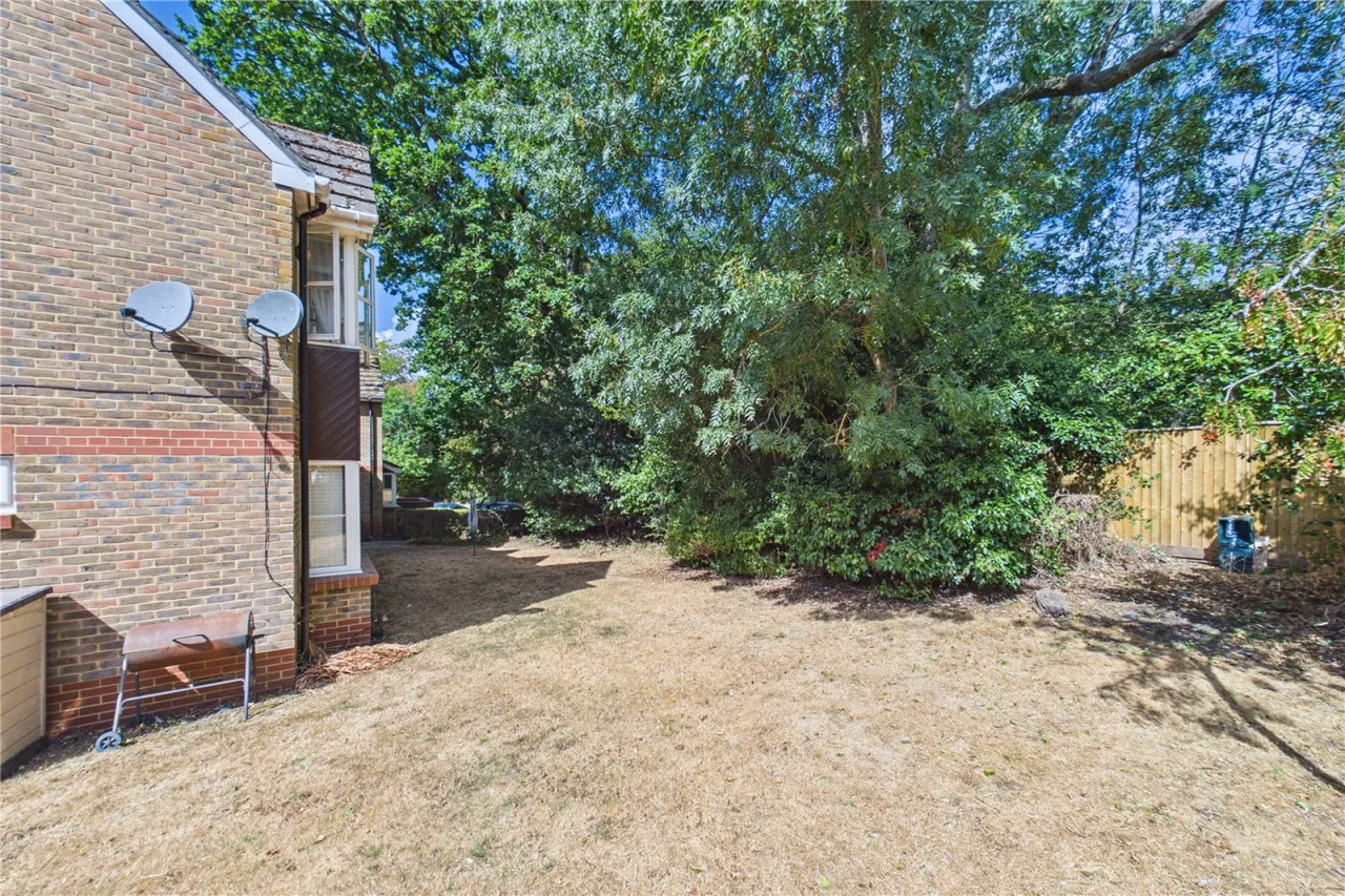 Groves Lea, Mortimer, RG7, photo 6
