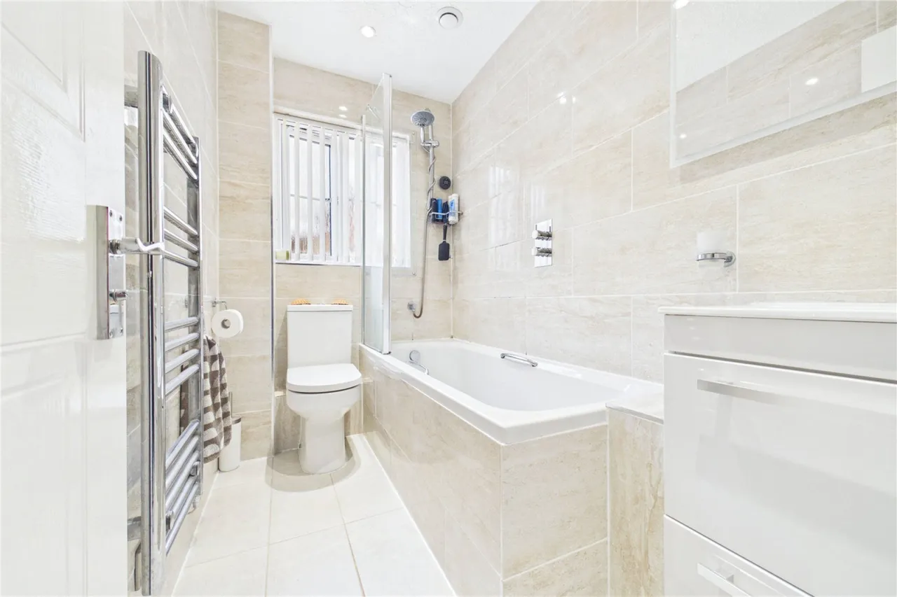 Groves Lea, Mortimer, RG7, photo 2