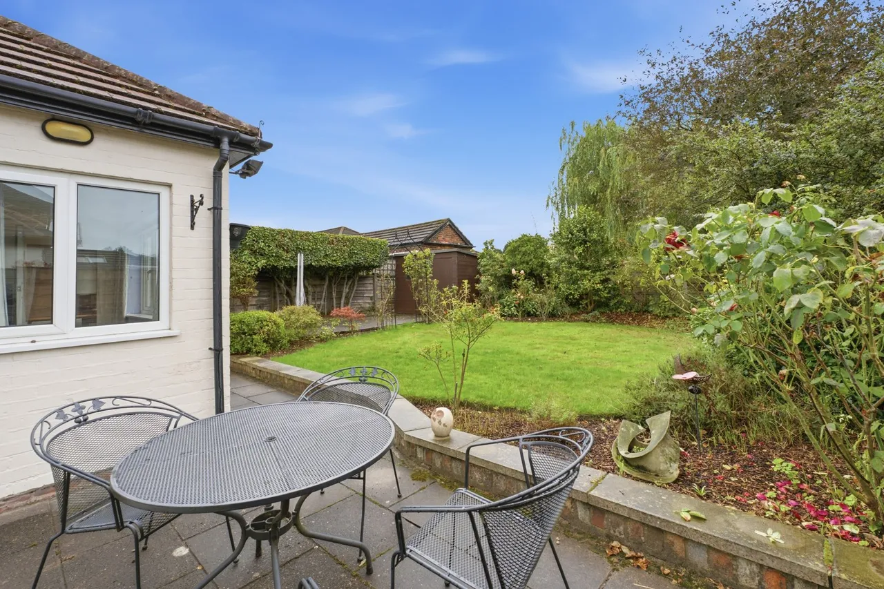 Claremont Avenue, Marple, SK6, photo 20