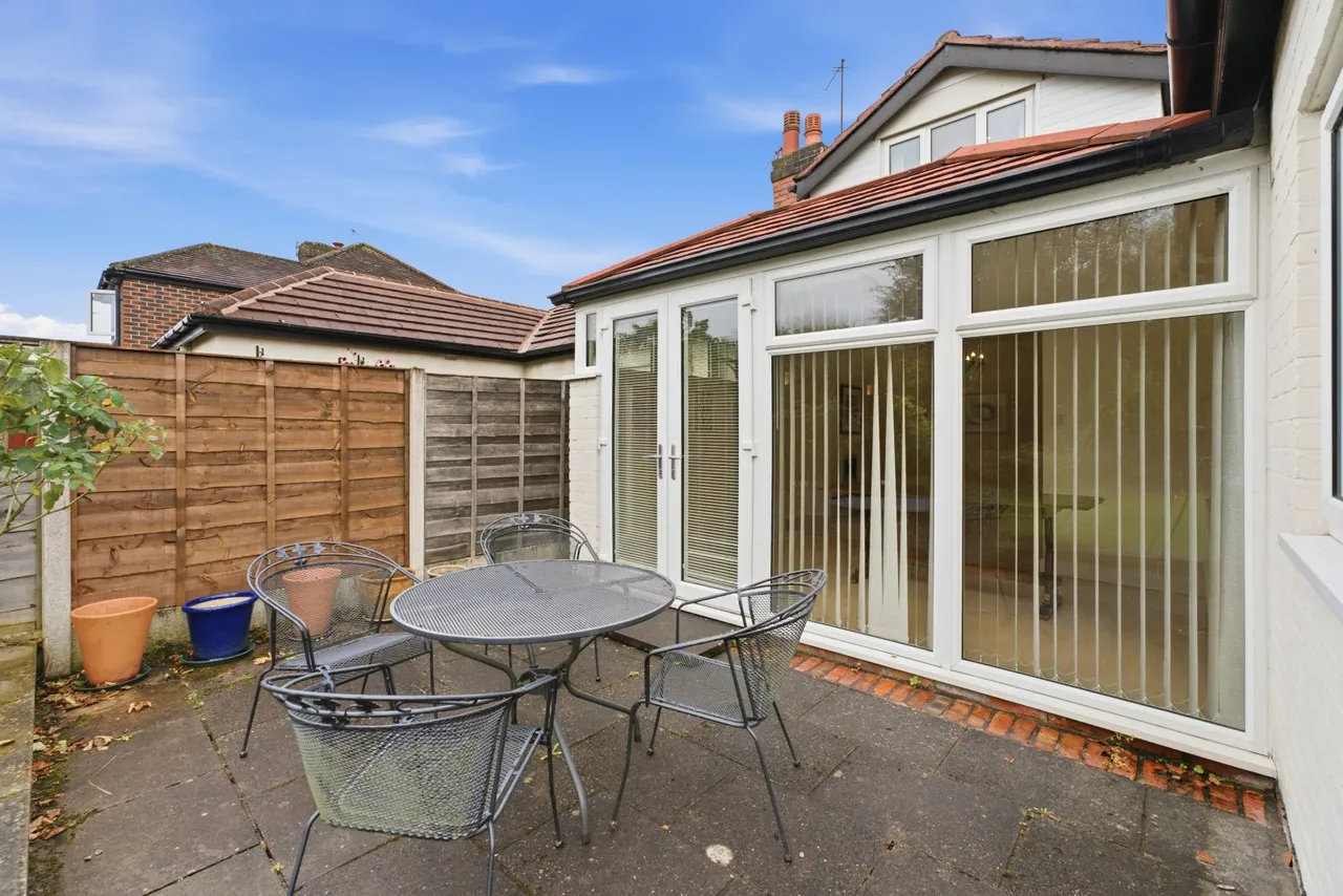 Claremont Avenue, Marple, SK6, photo 21