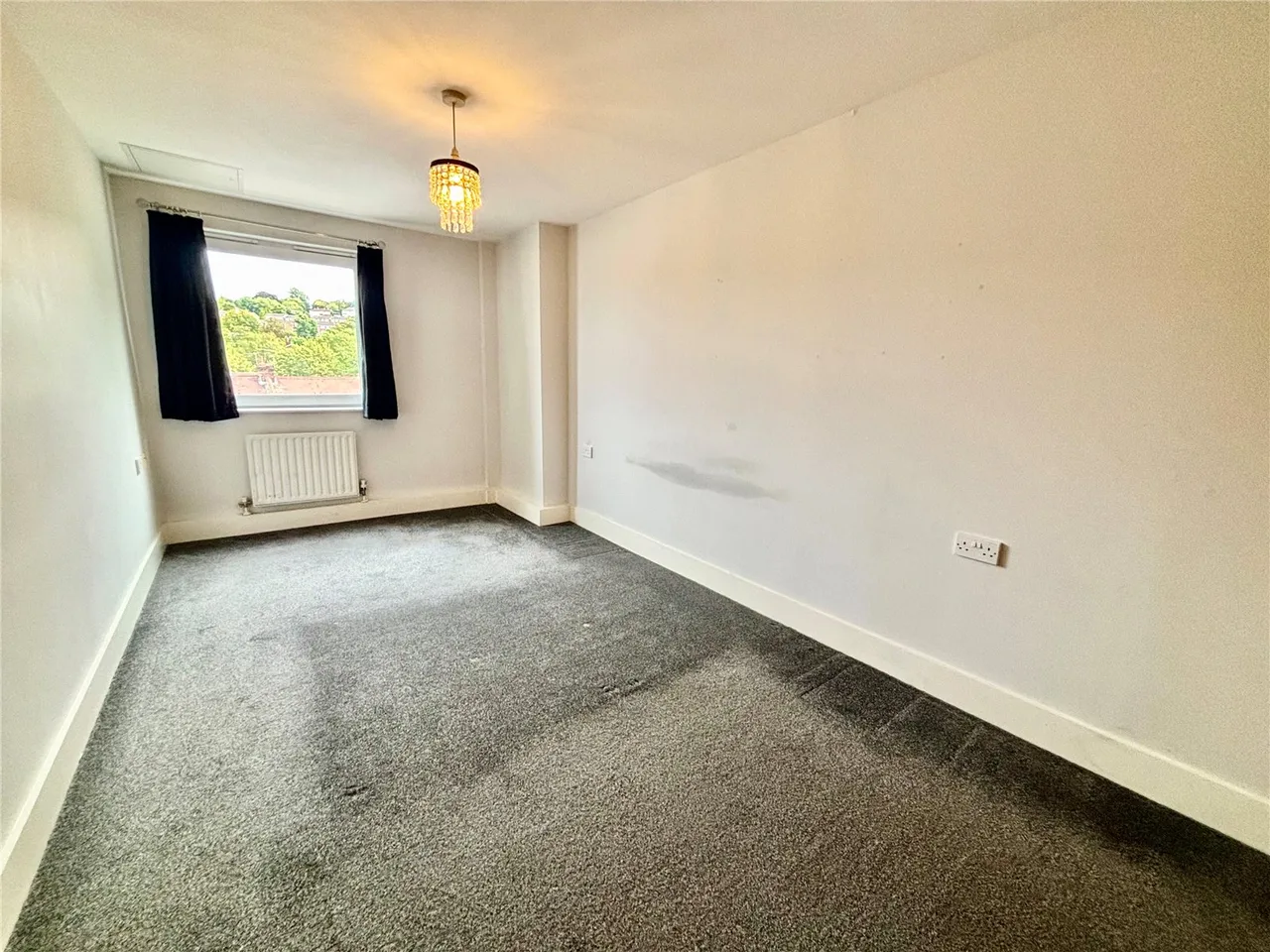 Brighton Road, Purley, CR8, photo 9