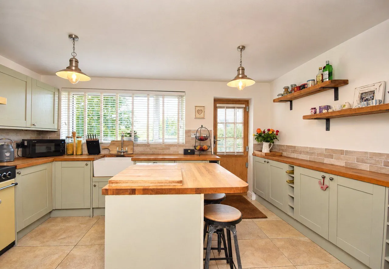 Catlow Terrace, Barrow, BB7, photo 5