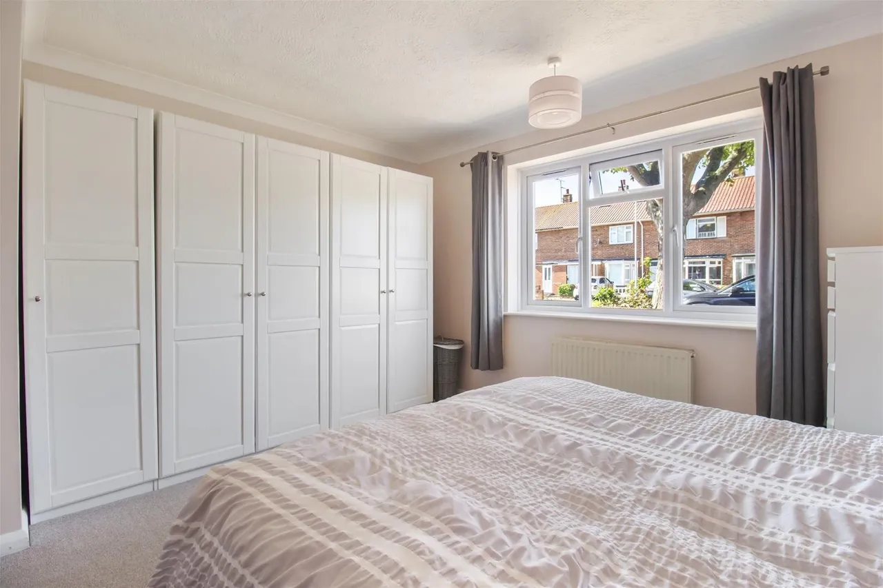 Grenville Avenue, Goring-By-Sea, Worthing, photo 9