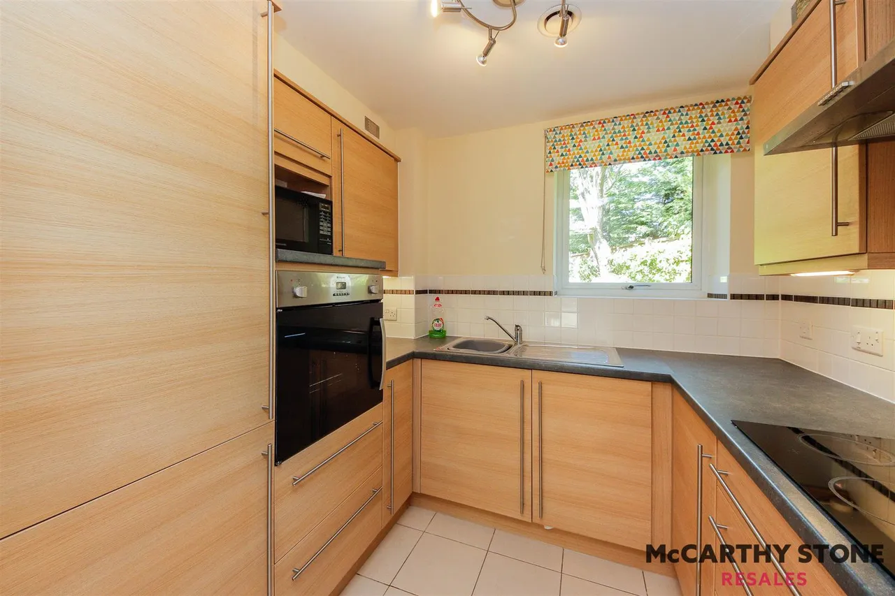 Stratford Road, Shirley, B90, photo 9