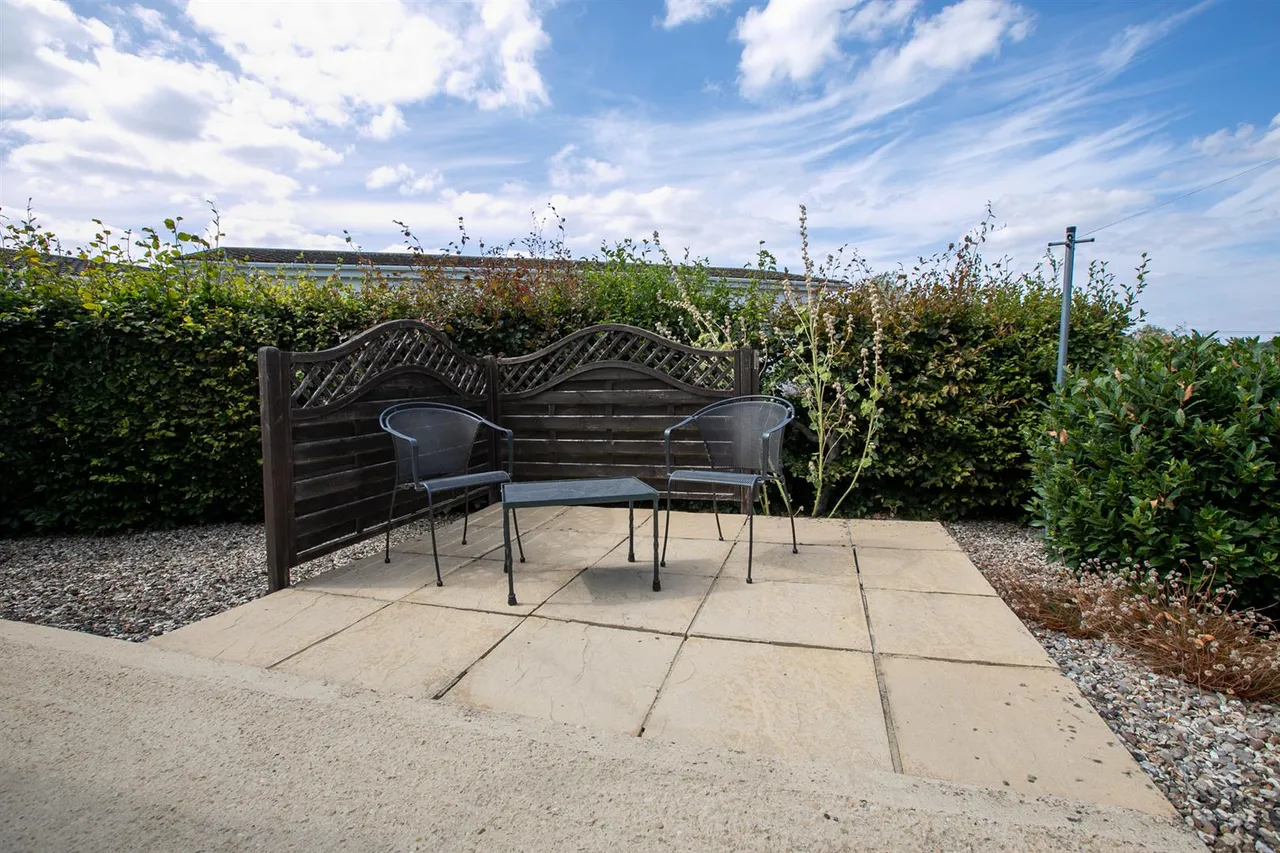 Burton Hill Park, Malmesbury, photo 14