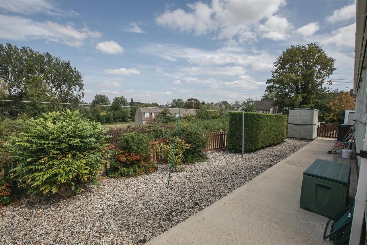 Burton Hill Park, Malmesbury, photo 16