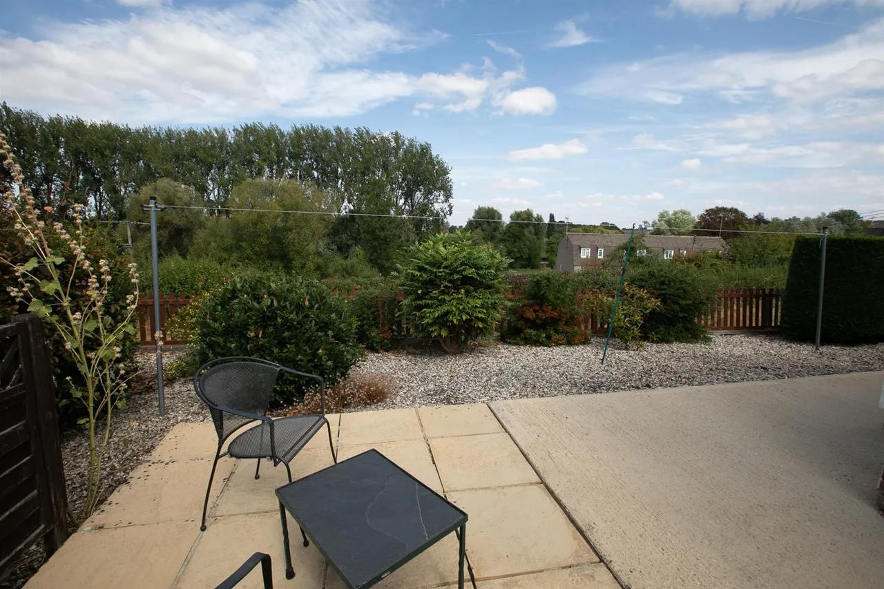 Burton Hill Park, Malmesbury, photo 15