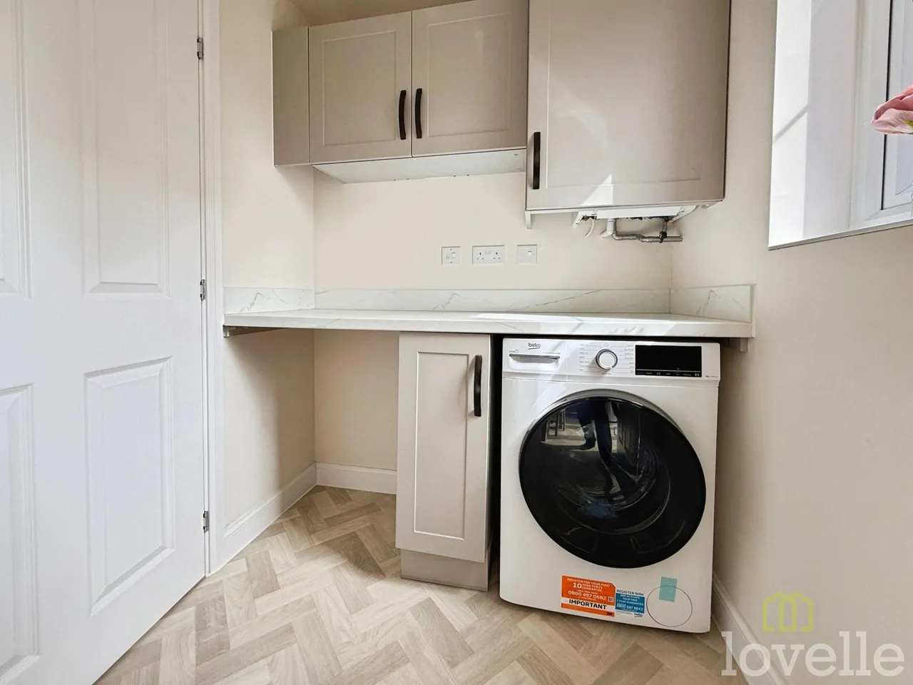 Petunia Way, Witham St. Hughs, LN6, photo 8