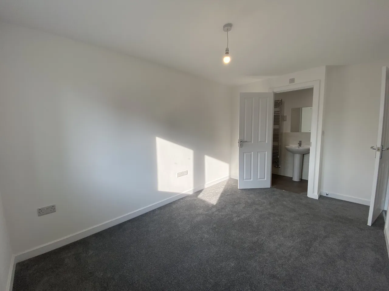 Canons Close, Priors Hall, Corby, photo 10