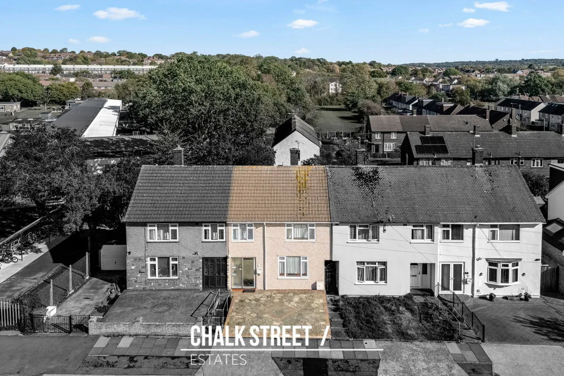 Amersham Road, Romford, RM3, photo 24