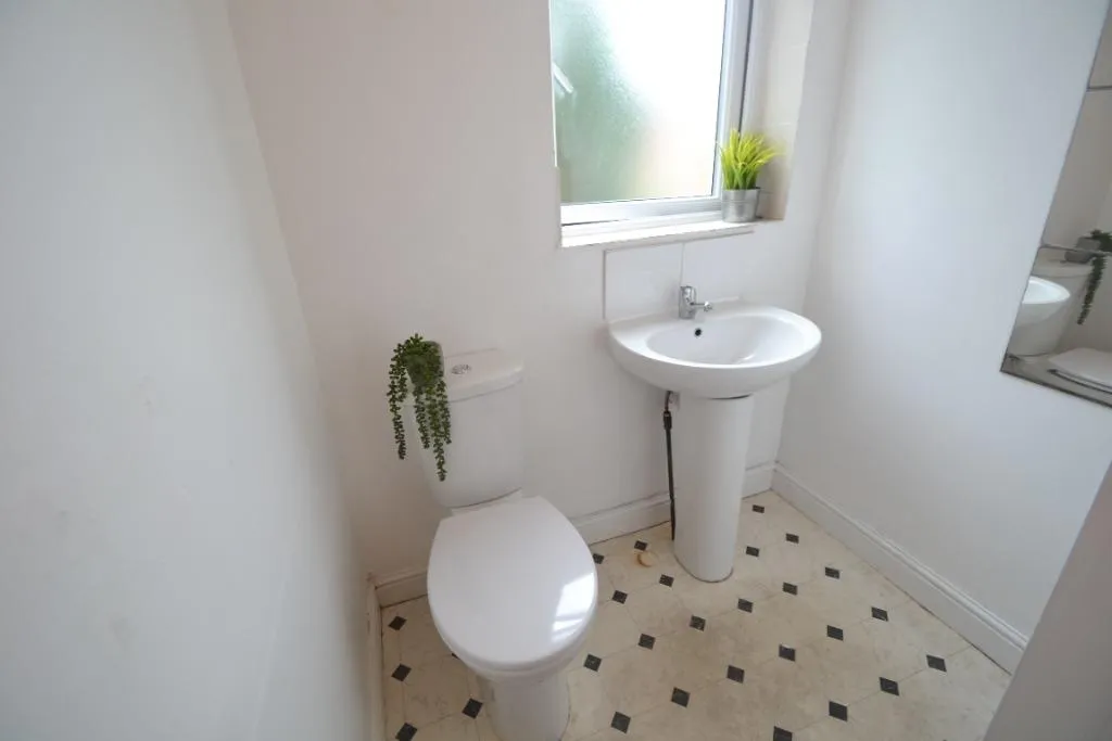 Claude Street, Dunkirk, NG7, photo 5