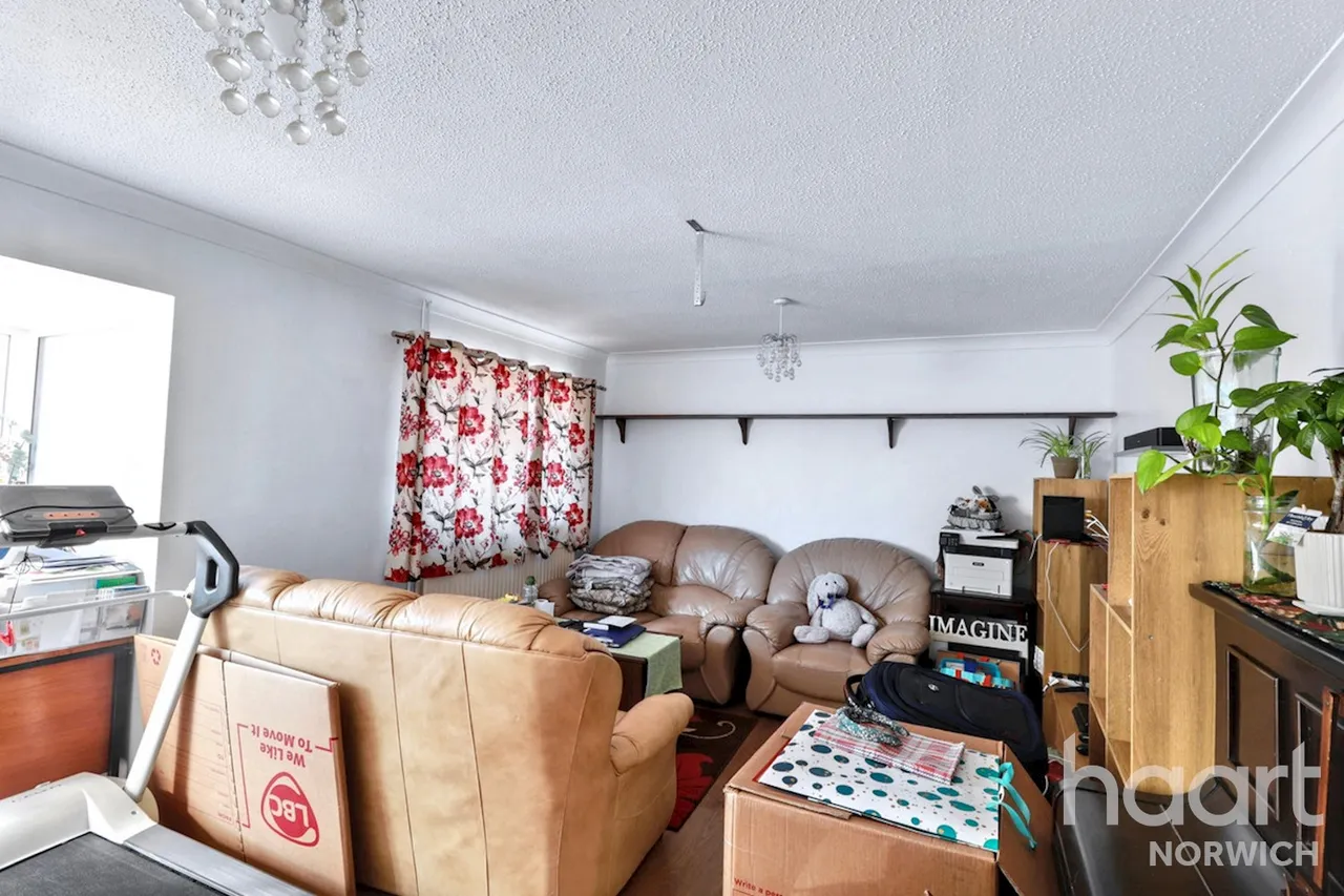 Norman Drive, Norwich, NR6, photo 2