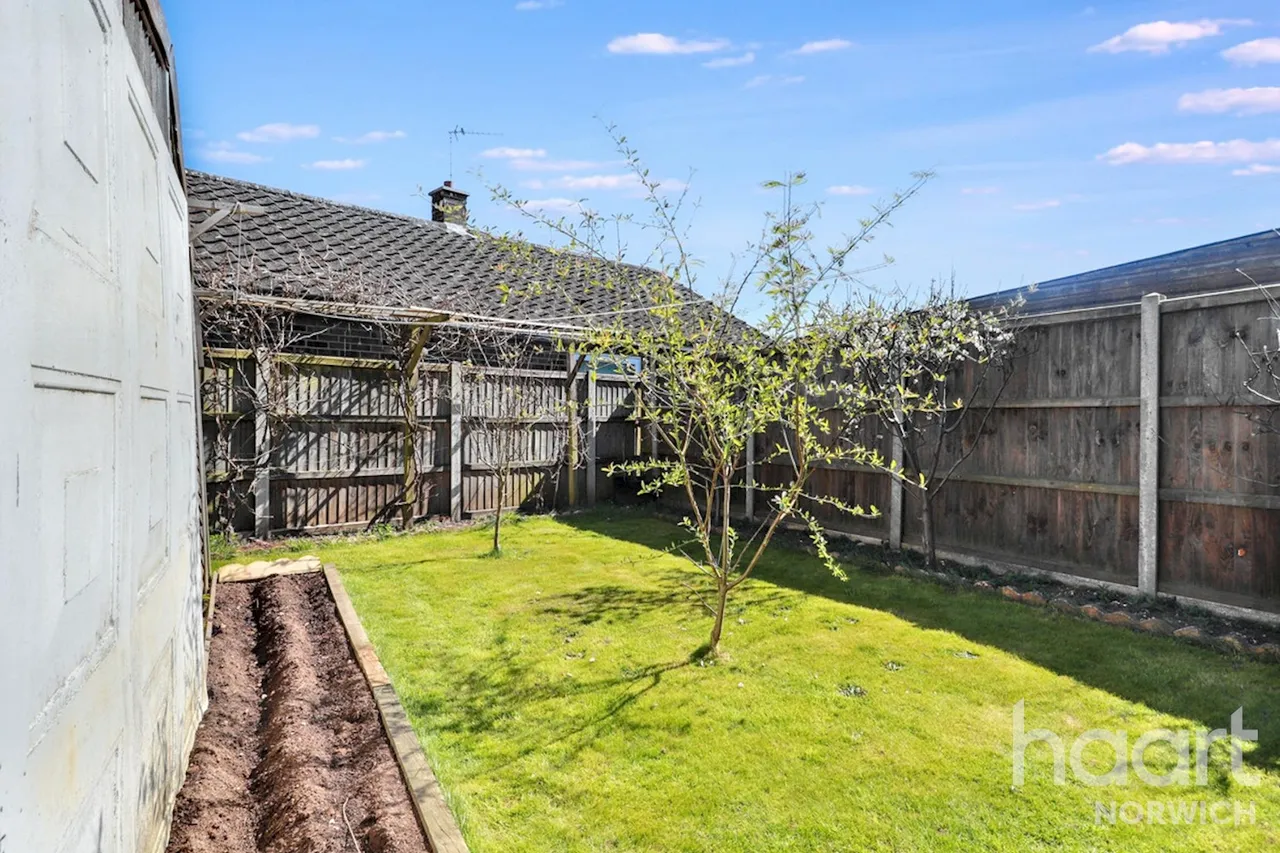 Norman Drive, Norwich, NR6, photo 4